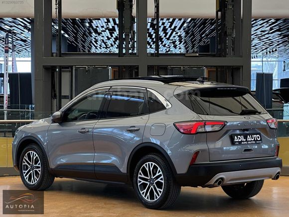 ADİL AUTODAN DEĞİŞENSİZ BAKIMLI İLK ELD. 35 BİN'DE TİTANİUM KUGA