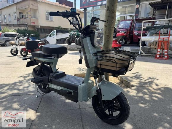 ERTUĞRUL MOTORDAN STMAX POWER X ELK. SCOOTER ARAYIN GETİRELİM