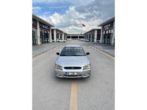 Sahibinden Hyundai Accent 1.3 LX 2001 Model