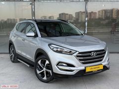 BOYASIZ DEĞİŞENSİZ 4x4 ELİT PLUS+RED PACK CAM TAVAN 4 KOLTUK IST