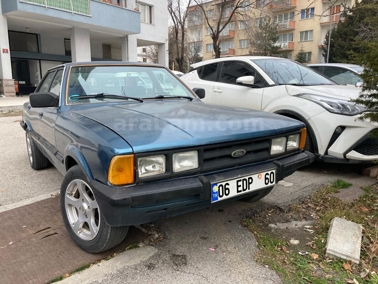 Sahibinden Ford Taunus 1.6 GT 1989 Model Ankara 90.000 km Lacivert 3