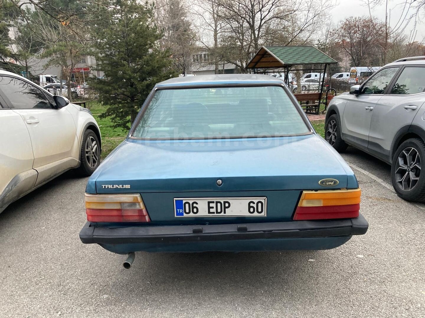 Sahibinden Ford Taunus 1.6 GT 1989 Model Ankara 90.000 km Lacivert 4