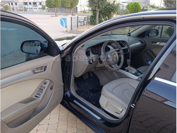 2012 MODEL SANRUFLU OTOMATİK 8 ileri