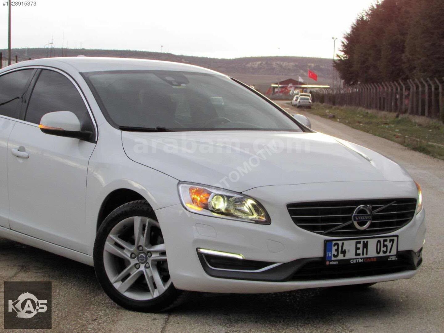Galeriden Volvo S60 1.6 D Advance 2014 Model Osmaniye 163.000 km Beyaz 1
