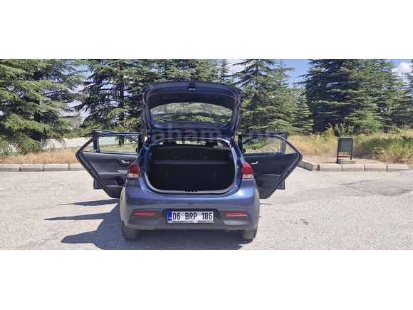 Sahibinden Kia Rio 1.4 CVVT Elegance Tekno 2019 Model