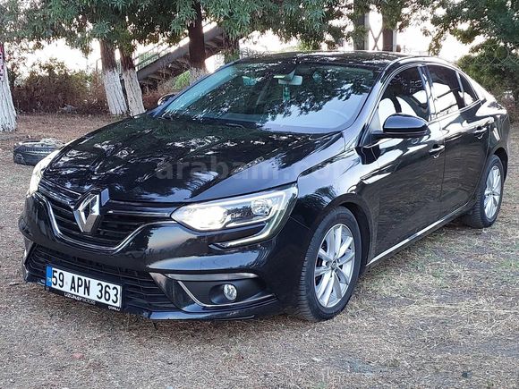 HATASIZ BOYASIZ MEGANE 1.2 TOUCH OTOMATİK 2017 ÇIKIŞLI