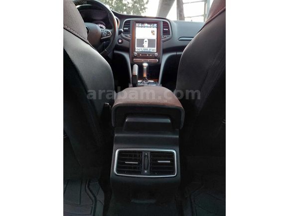 HATASIZ BOYASIZ MEGANE 1.2 TOUCH OTOMATİK 2017 ÇIKIŞLI