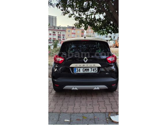 Sahibinden Renault Captur 1.5 dCi Icon 2013 Model  106.000 km Bej