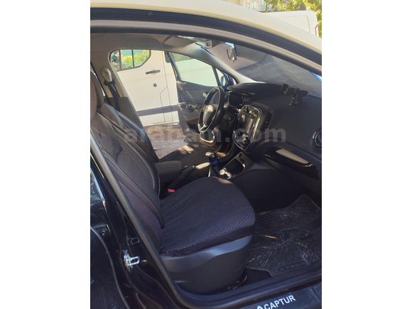 Sahibinden Renault Captur 1.5 dCi Icon 2013 Model  106.000 km Bej