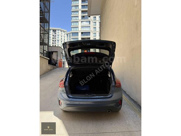 2023 (24 ÇIKIŞLI) FORD FOCUS TİTANİUM X 69 BİN KM HATASIZ BOYSIZ