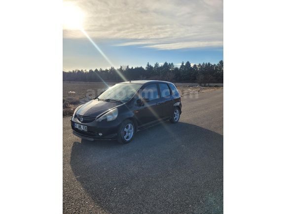 Sahibinden Honda Jazz 1.4 ES 2002 Model