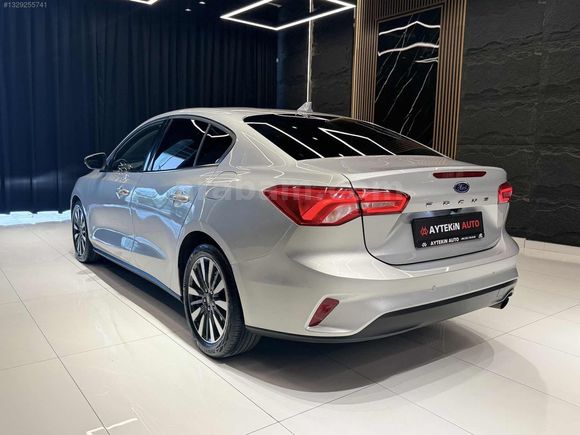 AYTEKİN AUTO'DAN 2025 FORD FOCUS DEĞİŞENSİZ DÜŞÜK KM