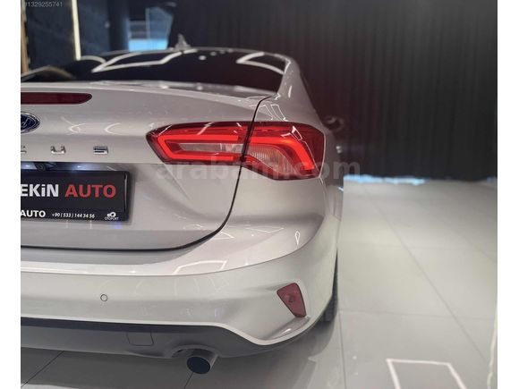 AYTEKİN AUTO'DAN 2025 FORD FOCUS DEĞİŞENSİZ DÜŞÜK KM