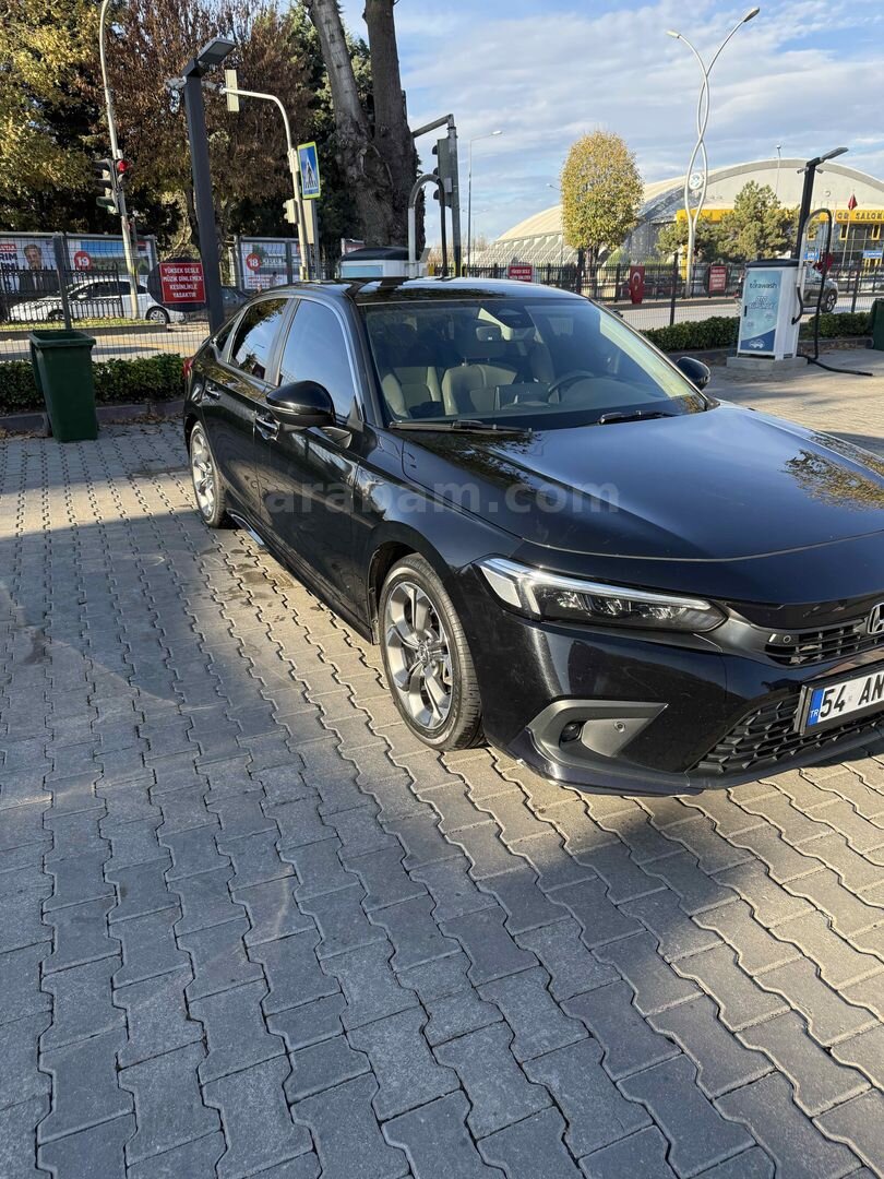 Sahibinden Honda Civic 1.5 i-VTEC Executive Plus 2022 Model Sakarya 80.000 km Siyah 2