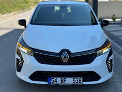 2024 / RENAULT CLİO 5 / YENİ KASA EQUİLİBRE 47 BİN KM //HATASIZ/ BOYASIZ/TRAMERSİZ