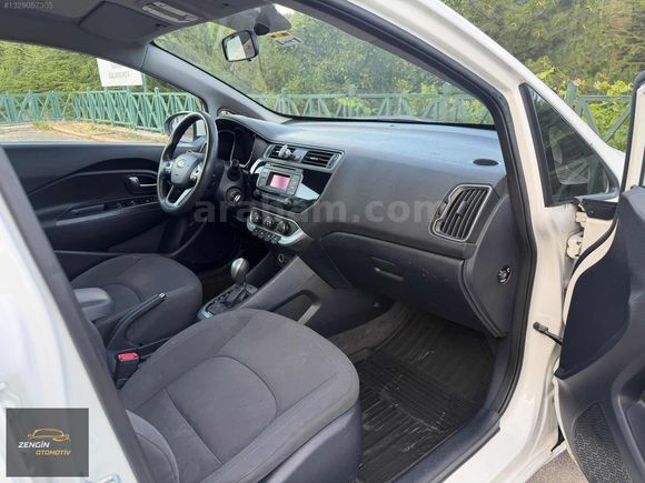 2015 RİO OTOMATİK DEĞİŞENSİZ
