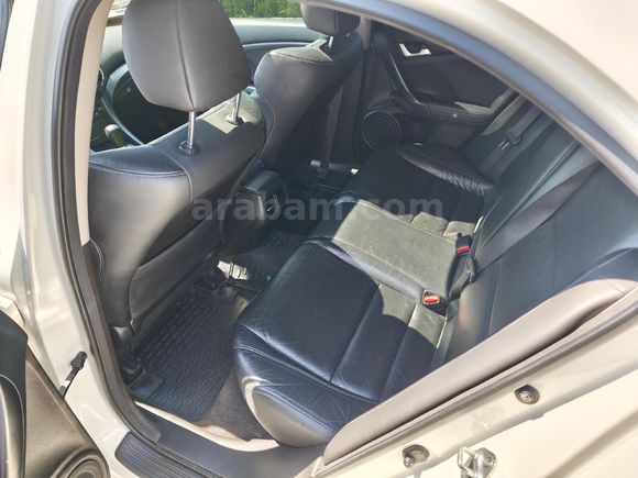 DEĞİŞENSİZ, BOYASIZ, HASAR KAYITSIZ, MASRAFSIZ Sahibinden Honda Accord 2.0 Executive 2011 Model