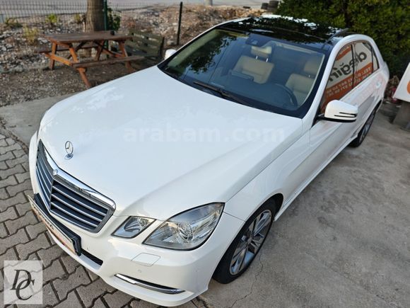 E 250 DİZEL 4MATİC EMSALSİZ FULL BAKIMLI.