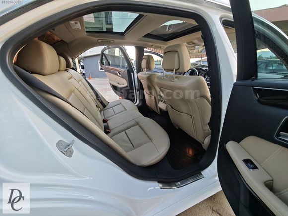 E 250 DİZEL 4MATİC EMSALSİZ FULL BAKIMLI.