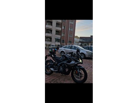 Sahibinden Bajaj Pulsar 200 RS