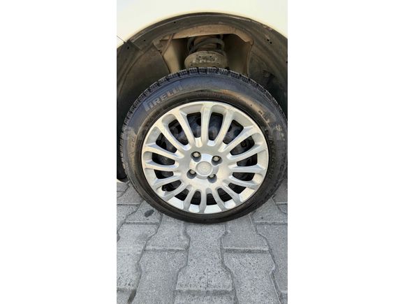 Değişensiz Boyasız 2011 Fiat Linea Active Plus