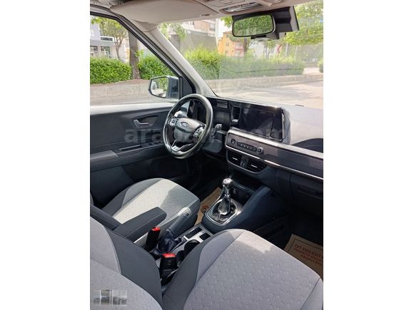 FORD TOURNEO COURİER 1.5 ECOBLUE TİTANİUM 59 BİN KM BOYASIZZZ