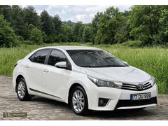 2015 TOYOTA COROLLA 1.6 BENZiN OTOMATiK BOYASIZ ARAÇ iSTANBUL'DA