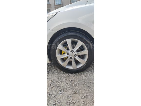 MEMURDAN 126BİN KM DE TEMİZ BLUE 