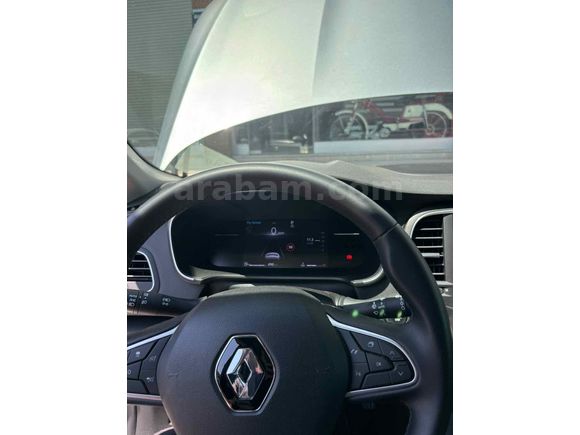 Sahibinden Renault Megane 1.3 TCe Icon 2025 Model 