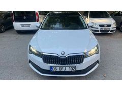 Galeriden Skoda SuperB 1.5 TSI Elite 2022 Model Ankara
