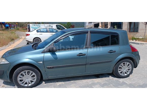 Sahibinden Renault Megane 1.4 Authentique 2004 Model