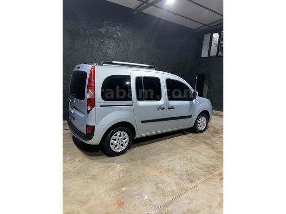 Sahibinden Renault Kangoo Multix 1.5 dCi Expression 2010 Model 