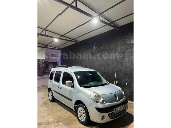Sahibinden Renault Kangoo Multix 1.5 dCi Expression 2010 Model 