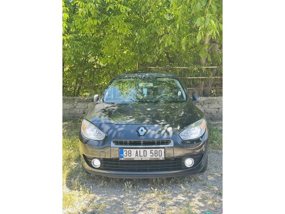 Sahibinden Renault Fluence 1.6 Privilege 2011 Model 