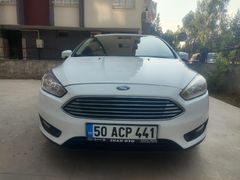 Sahibinden Ford Focus 1.6 TDCi Trend X 2015 Model  266.000 km Beyaz
