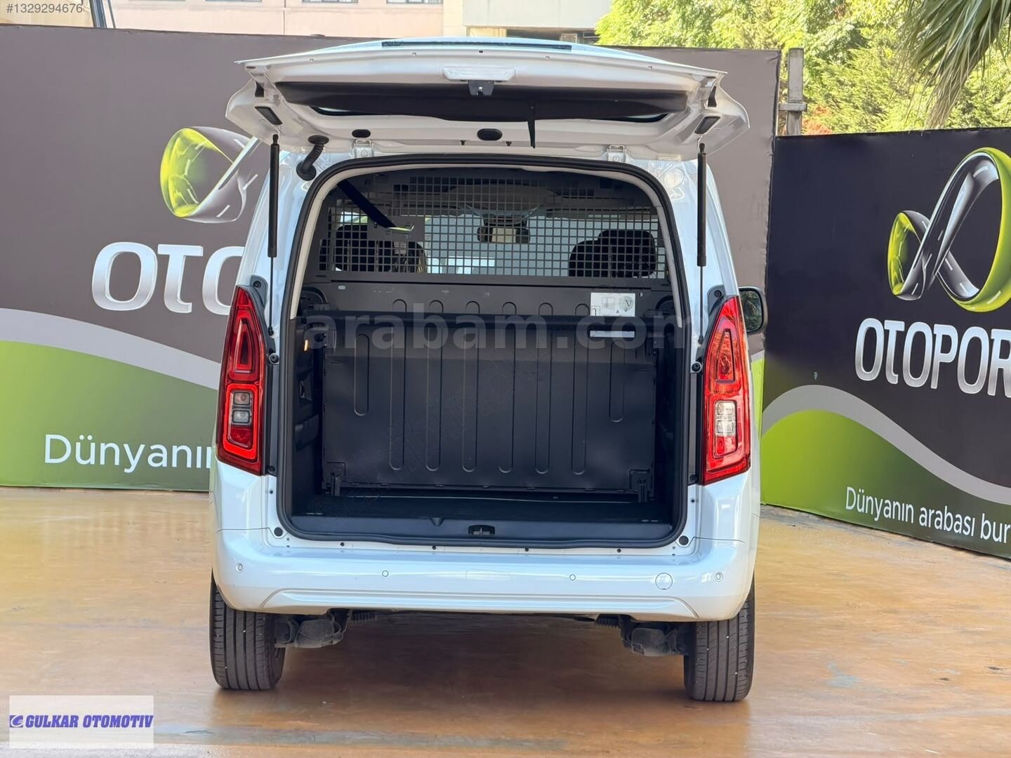 Galeriden Opel Combo 1.5 CDTI Essential 2025 Model İstanbul 7.000 km Beyaz 7
