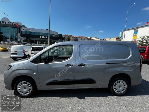 ÖZTOPRAK-2025 OPEL COMBO CARGO ULTİMATE XL HATASIZ-4.75 VADE