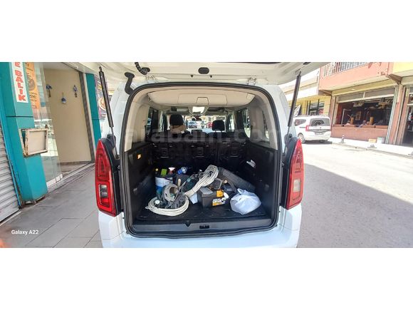 Sahibinden Opel Combo 1.5 CDTI Edition 2021 Model  171000 km Beyaz