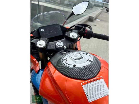 LK CAR CENTER CFM 250 SR KM 1530