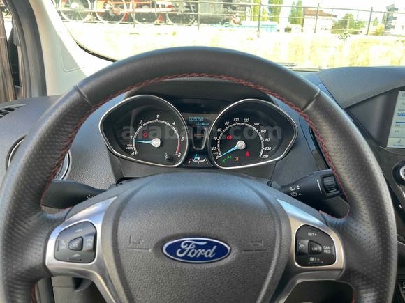 2023 ford courier 1.5 tdci journey titanyum plus