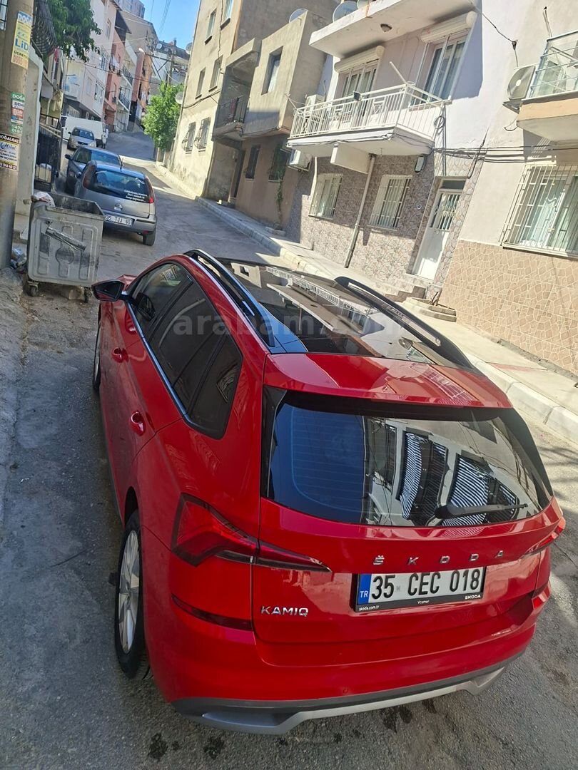 Sahibinden Skoda Kamiq 1.0 TSI Premium 2020 Model İzmir 52.250 km Kırmızı 5