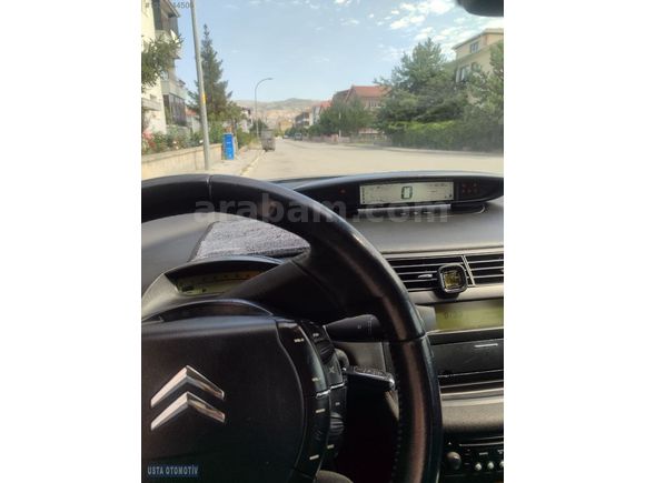 USTA OTOMOTİV'DEN 133.XXX KM BAKIMLI C4