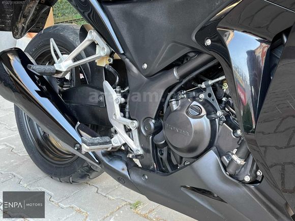 2013 MODEL HONDA CBR 250 R