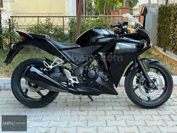 2013 MODEL HONDA CBR 250 R