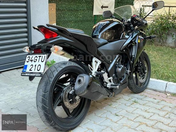 2013 MODEL HONDA CBR 250 R