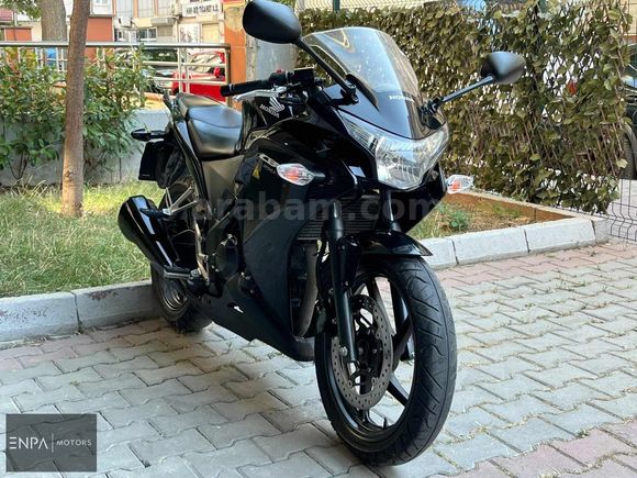 2013 MODEL HONDA CBR 250 R