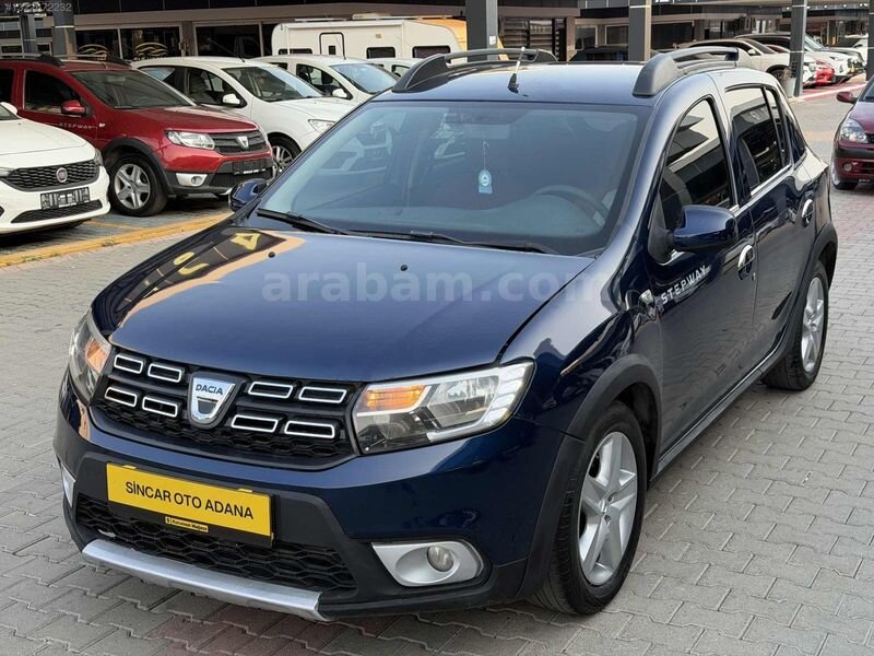 Galeriden Dacia Sandero 1.5 dCi Stepway 2017 Model Adana 130.000 km Lacivert