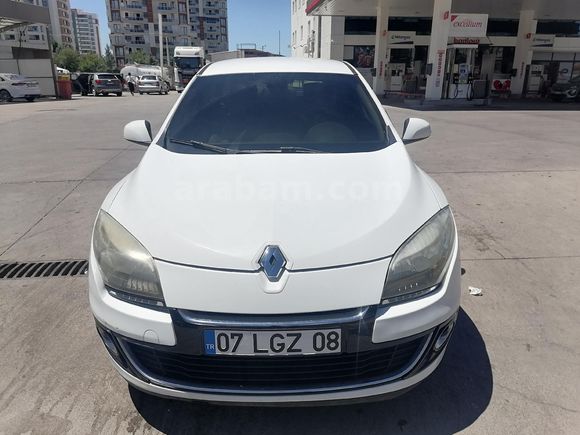 Sahibinden Renault Megane 1.5 dCi Privilege 2012 Model