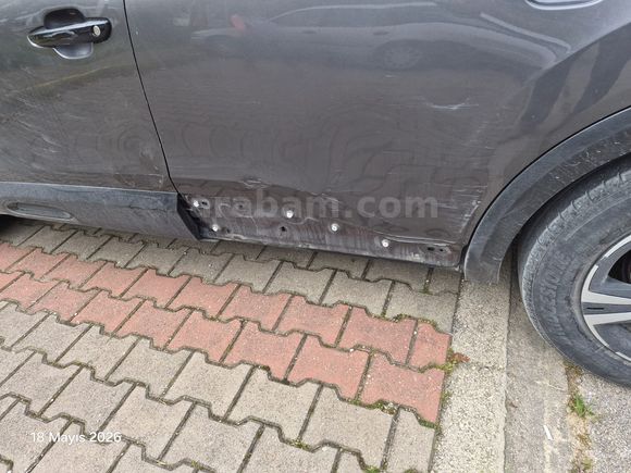 Sahibinden Citroen C4 1.2 PureTech Feel Bold 2022 Model 