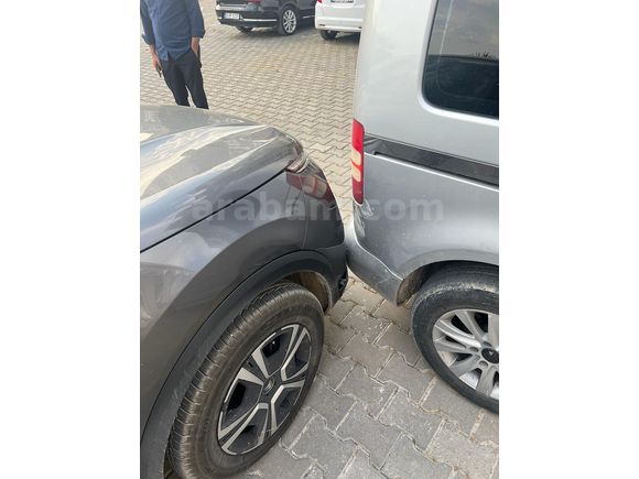 Sahibinden Citroen C4 1.2 PureTech Feel Bold 2022 Model 